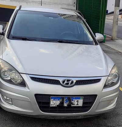 HYUNDAI I30 2.0 MPFI GLS 16V GASOLINA 4P AUTOMÁTICO HYUNDAI I30 2.0 MPFI GLS 16V GASOLINA 4P AUTOMÁTICO
